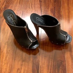 Brand new Jessica Simpson high heels black size 8